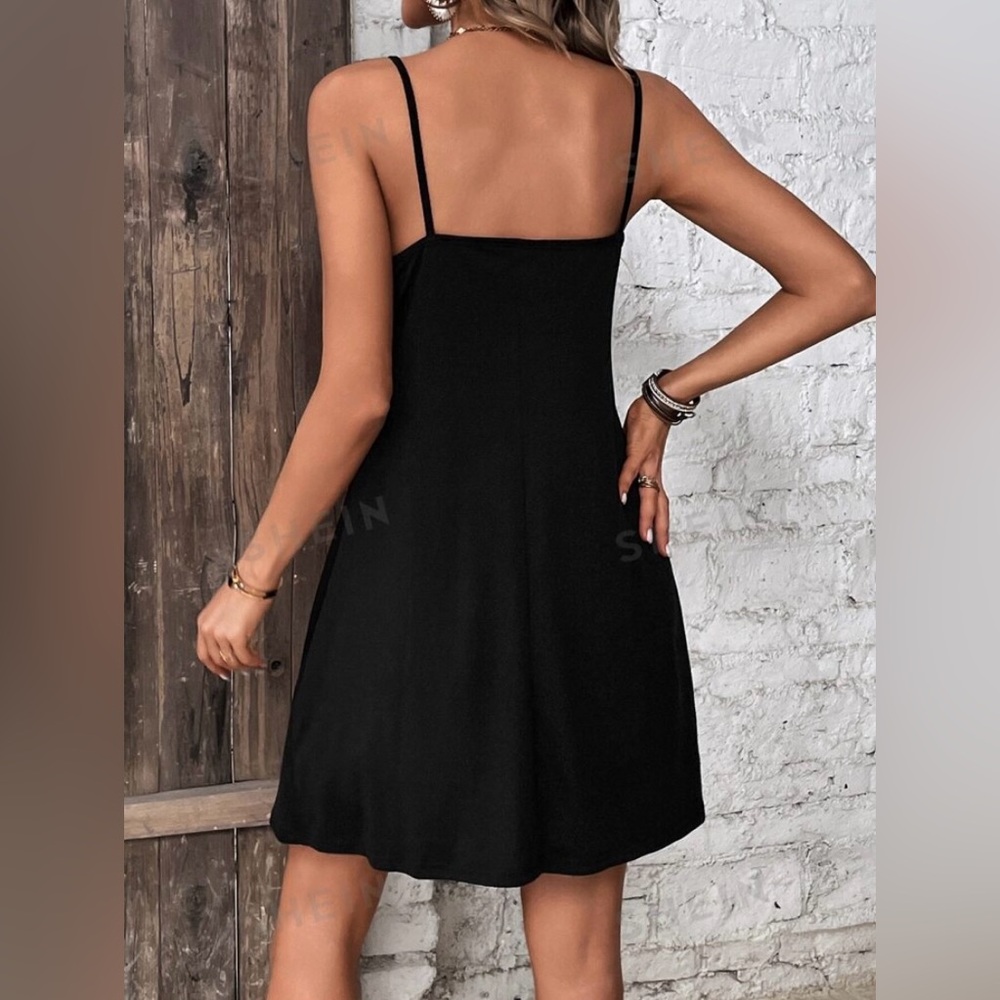 Sundress - Picture 2 of 4